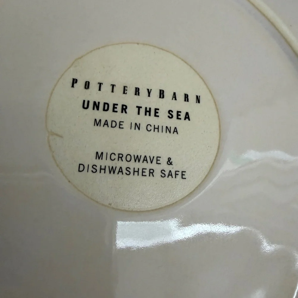 Pottery Barn Ivory Beige Under The Sea Salad Plates 9” Set 2 Embossed Shells
